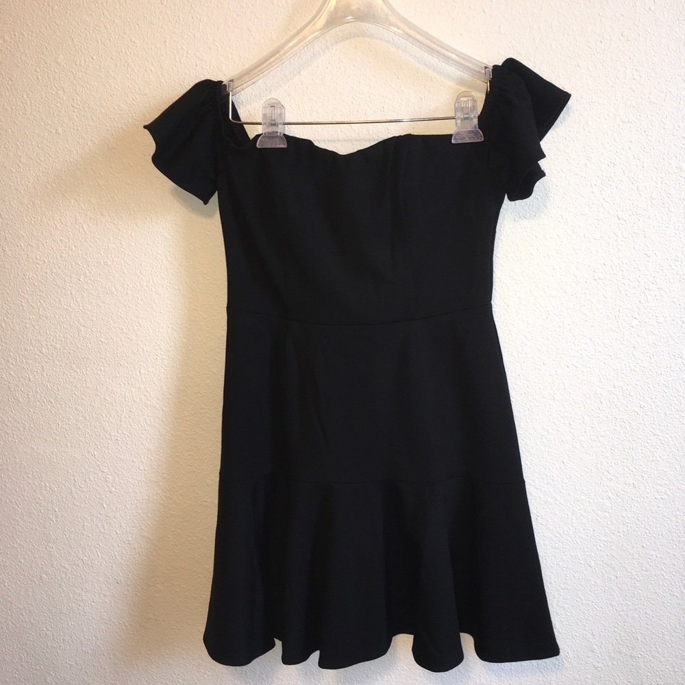 BB Dakota Dress - Picture 5 of 8